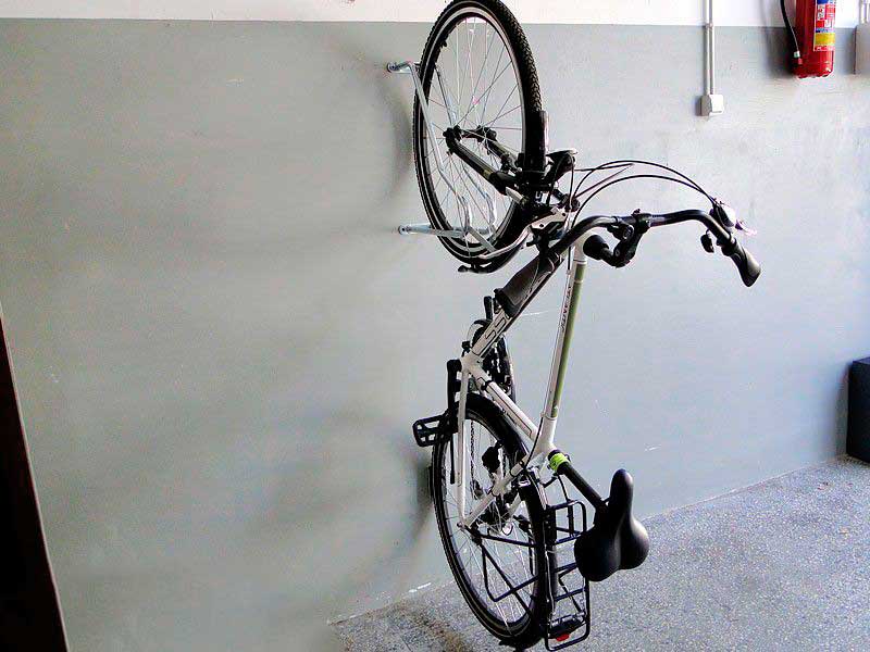 Soporte Bicicleta Pared. Para Cubiertas de 23MM-32MM (1-1.25