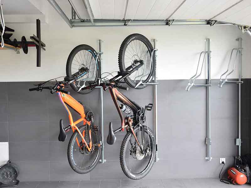 Soporte neumático para bicicletas de pared - Tienda crea tu bicicleta,  aparca bicicletas y patinetes